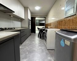Blk 715 Chong Pang Green (Yishun), HDB 4 Rooms #558867931